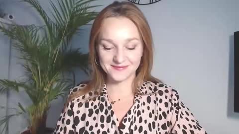 Alicia online show from December 19, 7:26 am