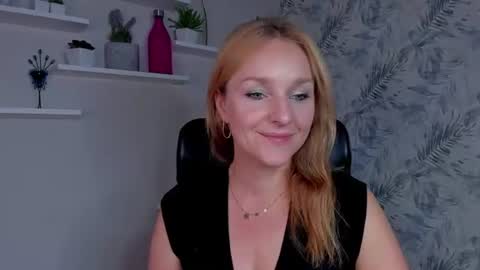 Alicia online show from July 28, 7:59 am