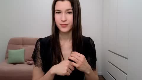 alicianoveli online show from February 18, 1:55 pm