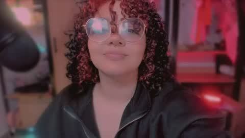 aliciawonderland__ online show from June 11, 6:39 pm