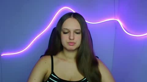 Snapshot of alicie_dream_ chatting on September 24, 11:13 am Alicie online show from September 24, 11:13 am