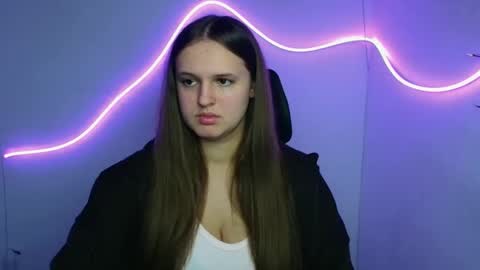 Snapshot of alicie_dream_ chatting on October 3, 11:07 am Alicie online show from October 3, 11:07 am