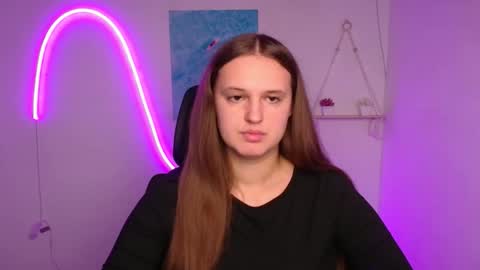 Snapshot of alicie_dream_ chatting on October 10, 12:15 pm Alicie online show from October 10, 12:15 pm