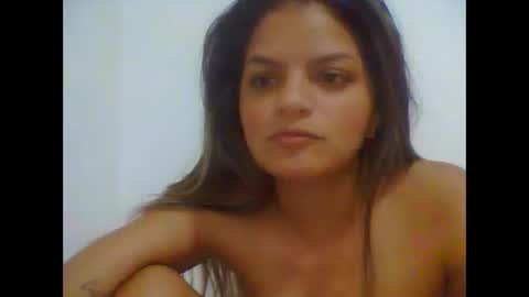 Snapshot of alicie_ebony1 chatting on February 5, 3:02 am luisa online show from February 5, 3:02 am