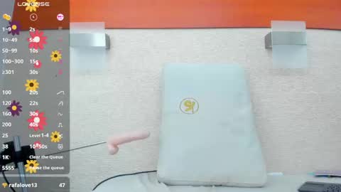 im tutti online show from March 10, 8:48 am