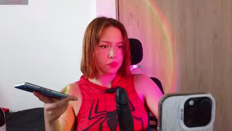 aliciia_23 online show from April 13, 9:53 pm