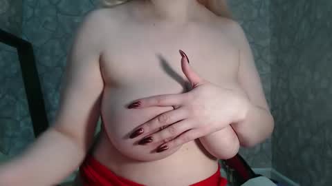 alidaalida2 online show from April 17, 3:59 pm