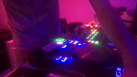 busco rockera online show from December 4, 6:17 pm