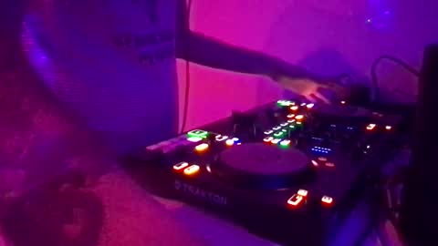 busco rockera online show from February 15, 6:55 pm