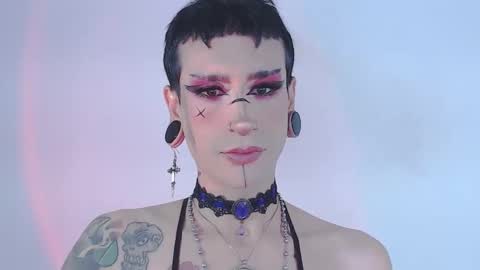     online show from April 22, 12:02 am