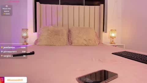 Snapshot of aliison_smith chatting on October 26, 4:29 am Alisson online show from October 26, 4:29 am