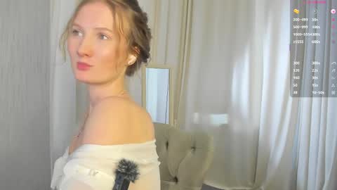 Snapshot of alika_shy chatting on June 2, 5:59 pm alika shy online show from June 2, 5:59 pm