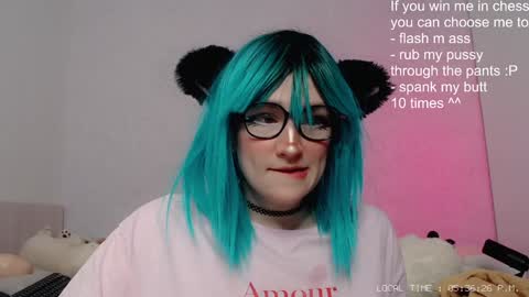 Alika  online show from January 6, 2:36 pm