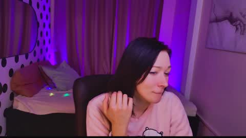 Alina online show from December 16, 7:00 pm