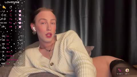 Alexa online show from December 3, 6:38 pm