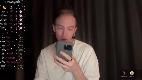 Alexa online show from December 8, 1:14 pm