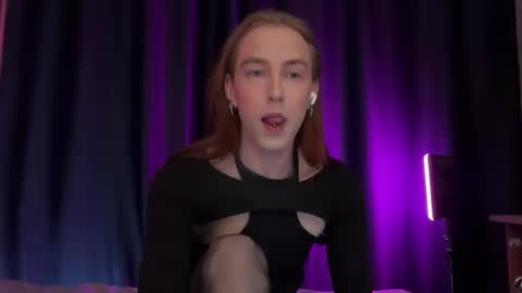 Alexa online show from December 16, 12:43 pm