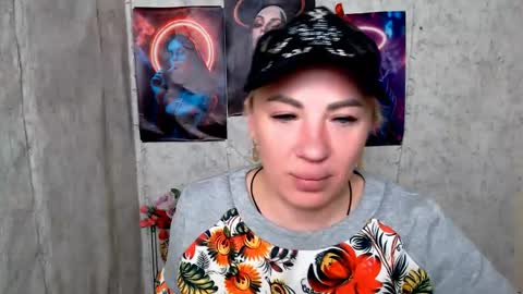 Alina online show from April 11, 4:50 am