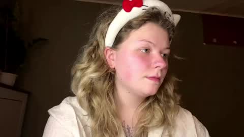 Alina online show from April 22, 10:44 pm