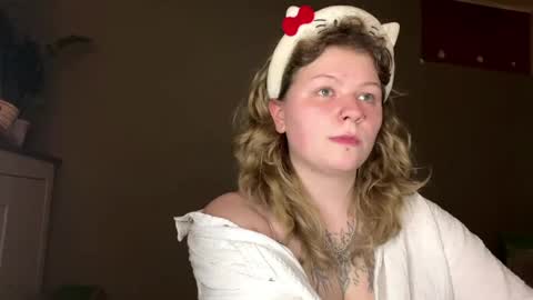 Alina online show from April 25, 10:51 pm