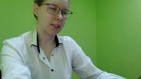 alinasei online show from June 5, 6:09 am