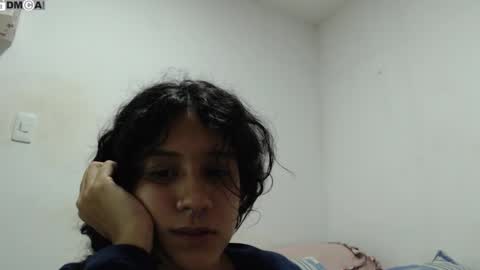  Ali  online show from February 1, 9:46 pm