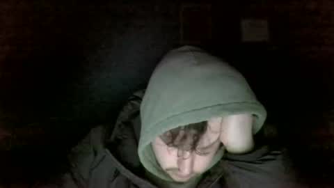 Chris online show from April 4, 11:02 pm