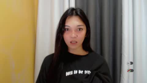 Shanti xhey online show from January 18, 3:27 pm