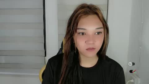 Shanti xhey online show from February 5, 6:13 am