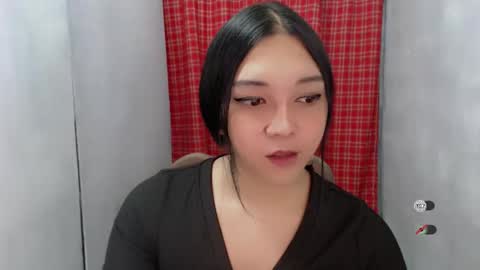 Shanti xhey online show from December 2, 4:46 pm