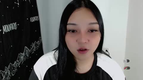 Shanti xhey online show from March 9, 10:52 am