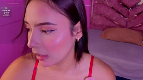 Snapshot of alisa_ousen chatting on July 15, 12:32 pm alisa ousen online show from July 15, 12:32 pm