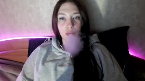 Snapshot of alisaadoll chatting on June 1, 2:08 pm alisaadoll online show from June 1, 2:08 pm