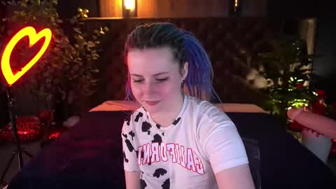 alisagrace online show from March 7, 7:55 pm