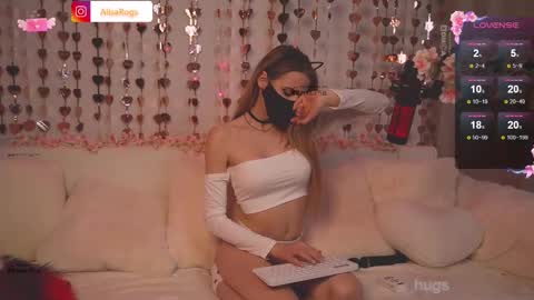 Snapshot of alisarogs chatting on February 23, 12:30 am Alisarogs online show from February 23, 12:30 am