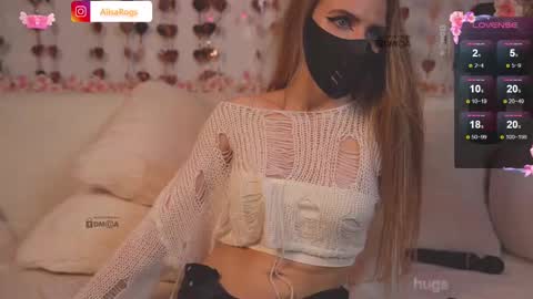 Snapshot of alisarogs chatting on March 5, 8:00 pm Alisarogs online show from March 5, 8:00 pm