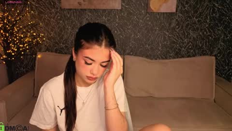 Alisha online show from May 5, 12:51 am