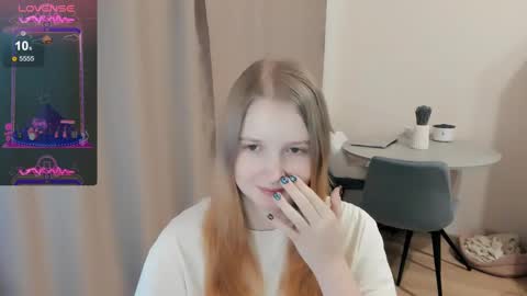 Snapshot of alisha_ley chatting on March 4, 6:58 am Alya online show from March 4, 6:58 am