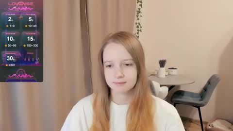 Snapshot of alisha_ley chatting on September 15, 2:00 am Alya online show from September 15, 2:00 am