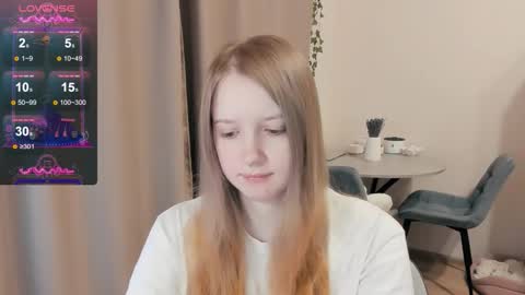 Snapshot of alisha_ley chatting on September 18, 2:57 am Alya online show from September 18, 2:57 am