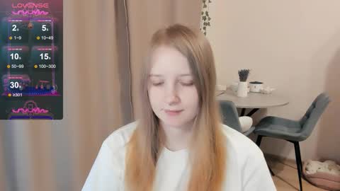 Snapshot of alisha_ley chatting on September 19, 4:40 pm Alya online show from September 19, 4:40 pm