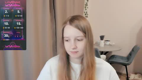 Snapshot of alisha_ley chatting on September 24, 5:16 pm Alya online show from September 24, 5:16 pm