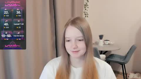 Snapshot of alisha_ley chatting on October 4, 8:29 pm Alya online show from October 4, 8:29 pm