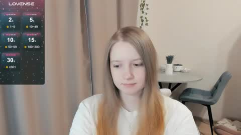 Snapshot of alisha_ley chatting on October 20, 1:33 pm Alya online show from October 20, 1:33 pm