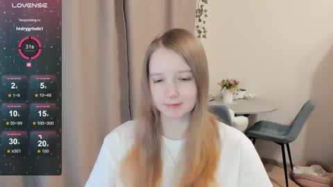 Snapshot of alisha_ley chatting on November 27, 6:48 am Alya online show from November 27, 6:48 am