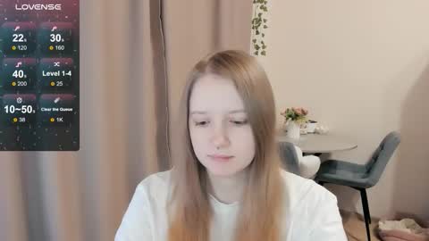 Snapshot of alisha_ley chatting on November 28, 4:59 am Alya online show from November 28, 4:59 am