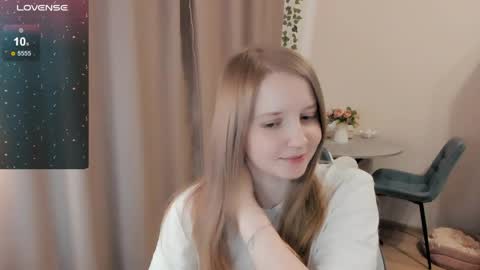 Alya online show from April 20, 3:04 pm