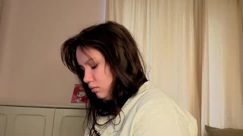 Alisia online show from April 24, 9:12 am