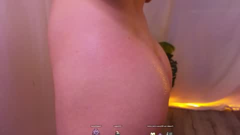 Alisia online show from December 14, 1:16 pm