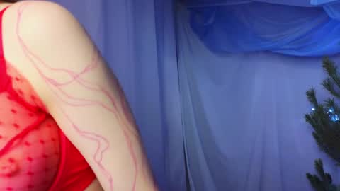 Alisia online show from December 24, 10:33 am